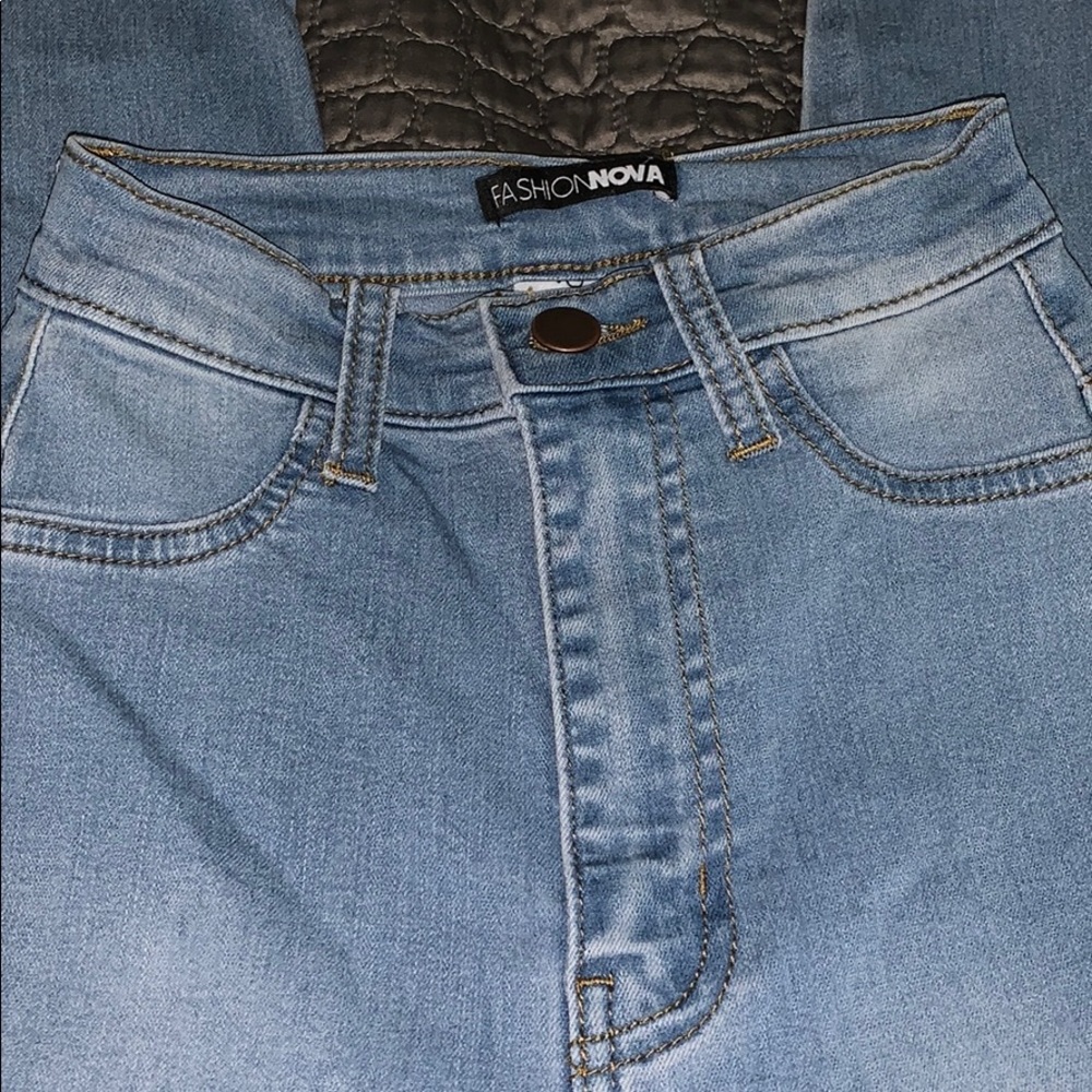 fashion nova classic high waisted light blue jeans
